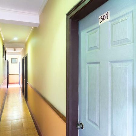 Oyo 174 Westview Pension Cebu Екстериор снимка